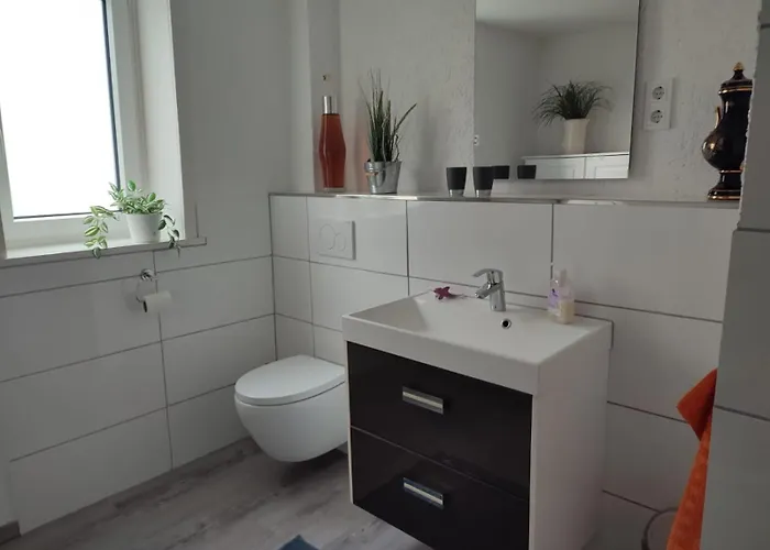 Am Rittergut 100qm شقة *