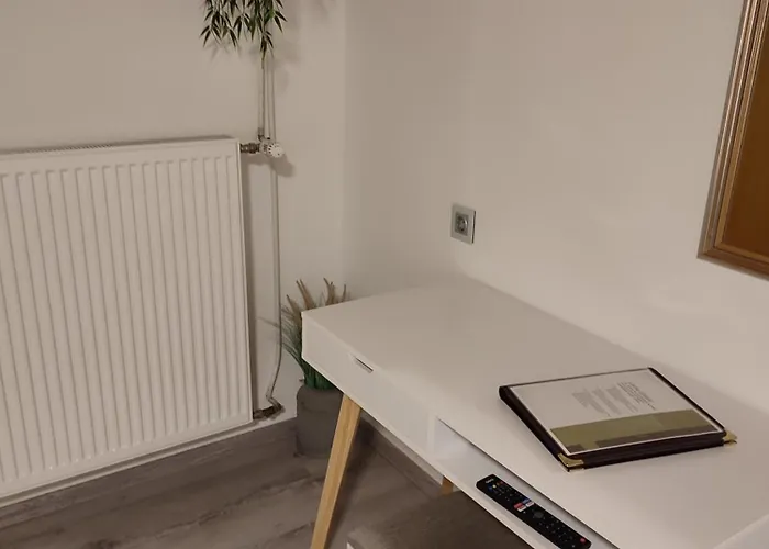 Am Rittergut 100qm شقة *